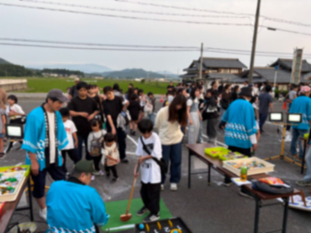 ゲームコーナーで遊ぶ参加者