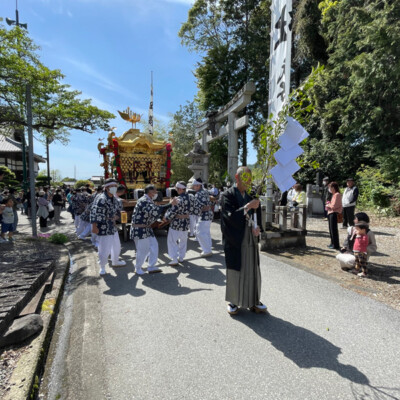 春の大祭での大人神輿